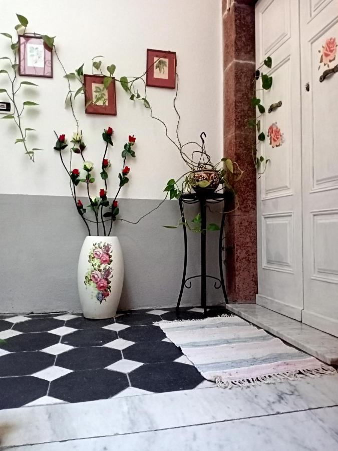 Appartamento Vacanze Le Rose Bosa Exterior photo